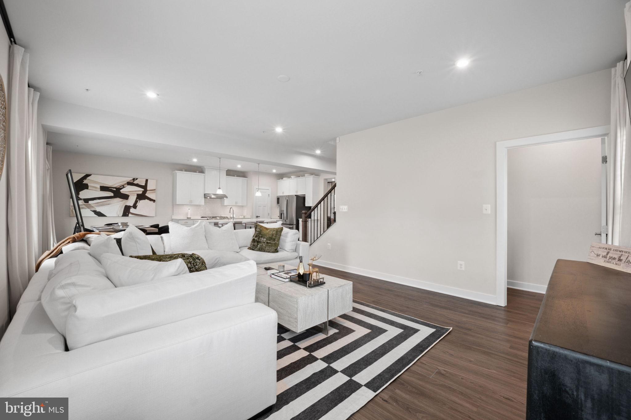 14905 TOWNSHEND TERRACE AVENUE