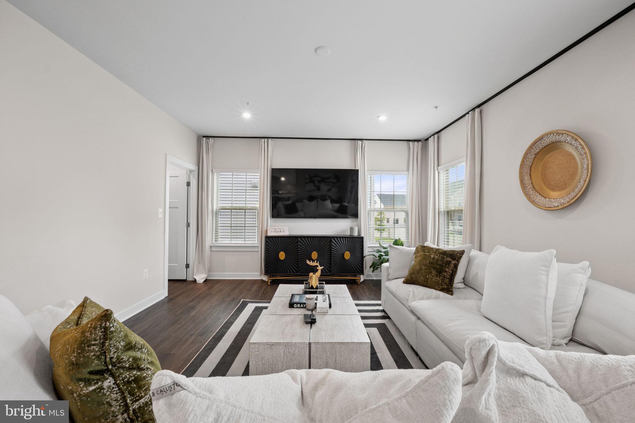 14905 TOWNSHEND TERRACE AVENUE