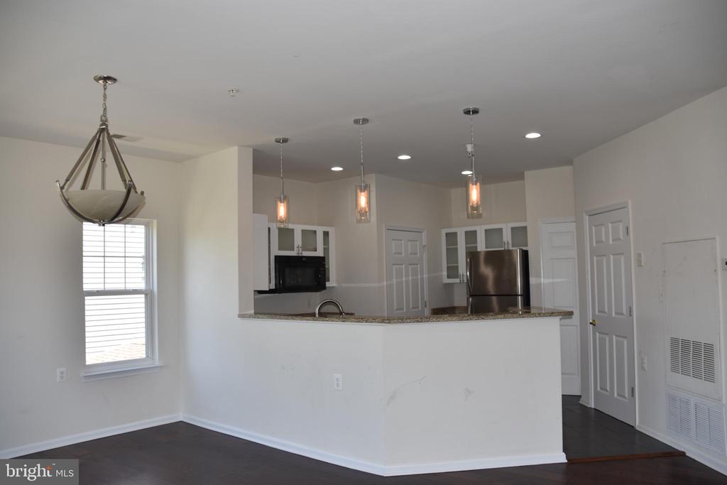 3032 Bellamy Way #5