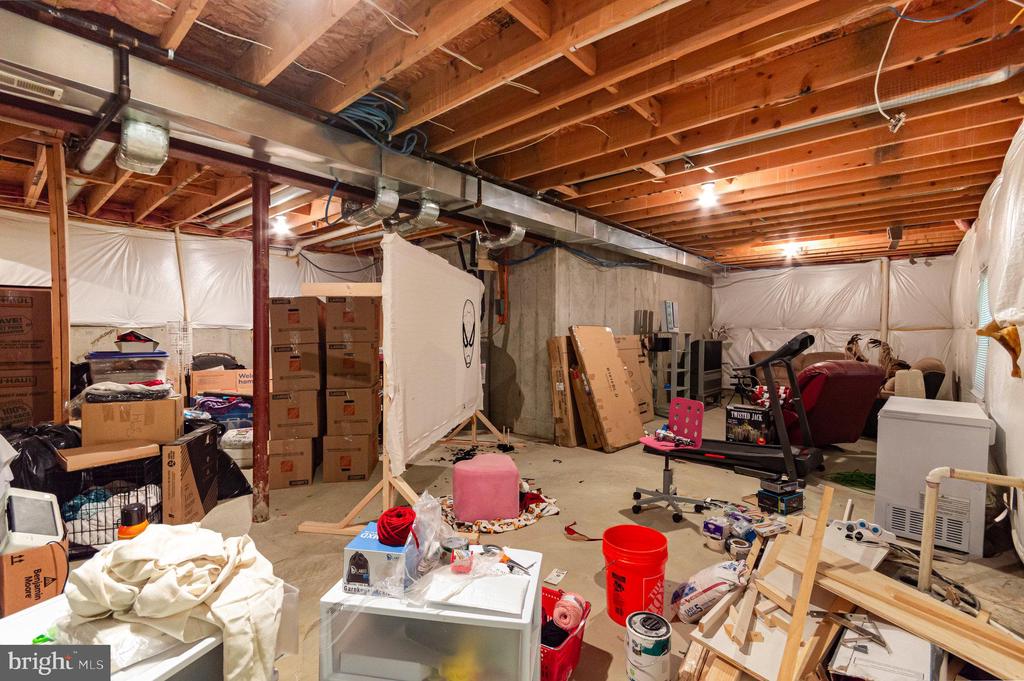 12118 OLD FORT ROAD