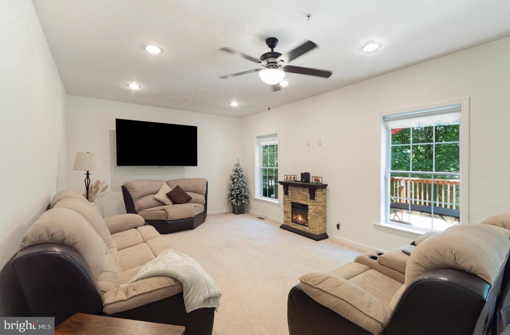 12118 OLD FORT ROAD