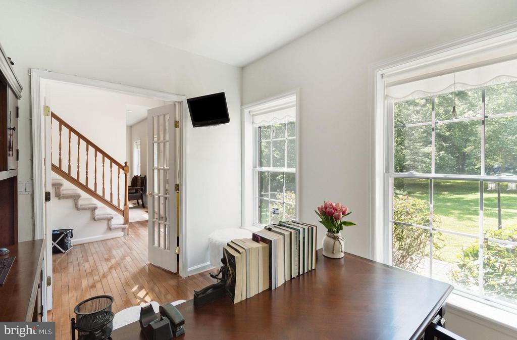 12118 OLD FORT ROAD