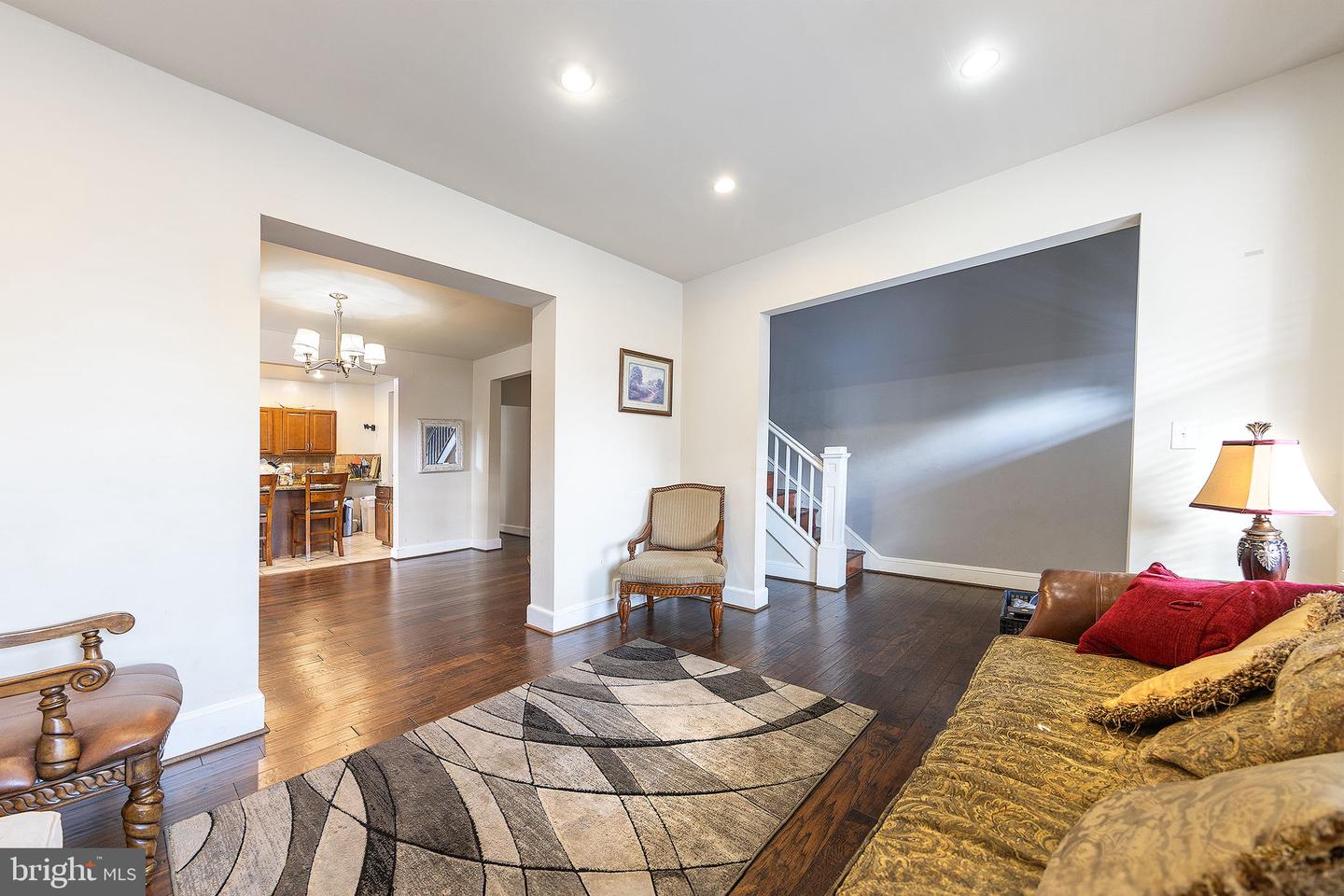 1603 Warren Ave