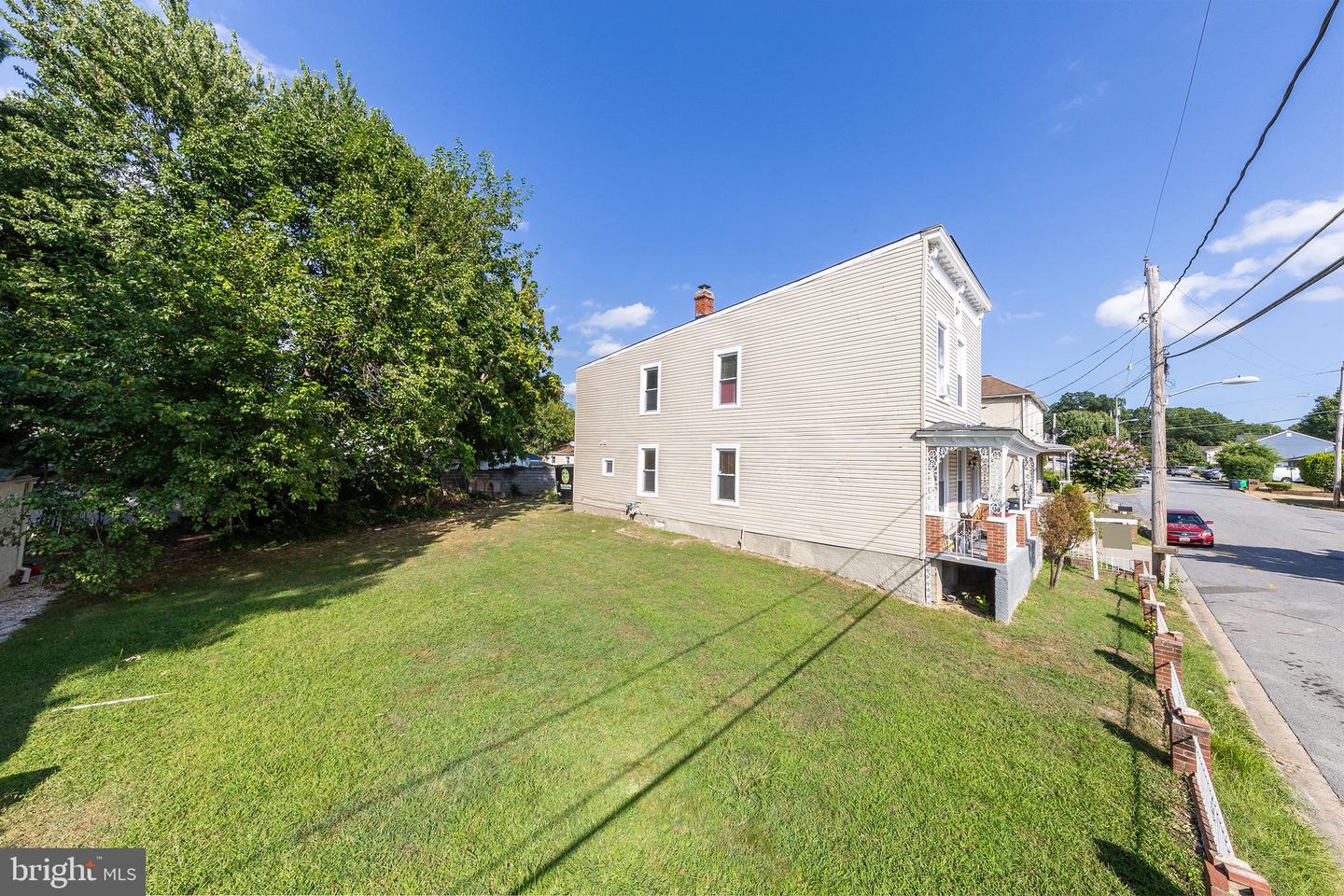 1603 Warren Ave