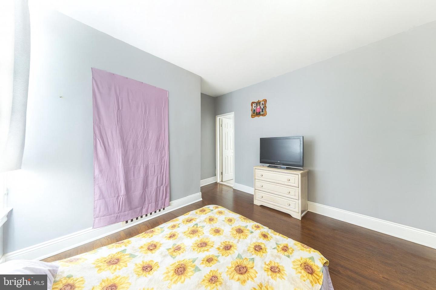 1603 Warren Ave