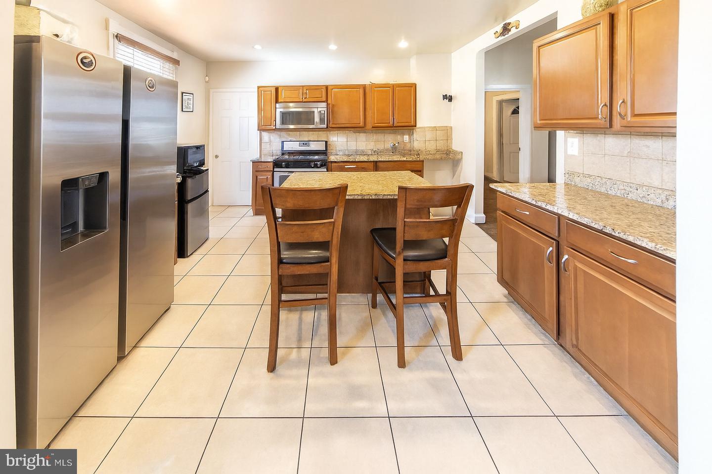 1603 Warren Ave