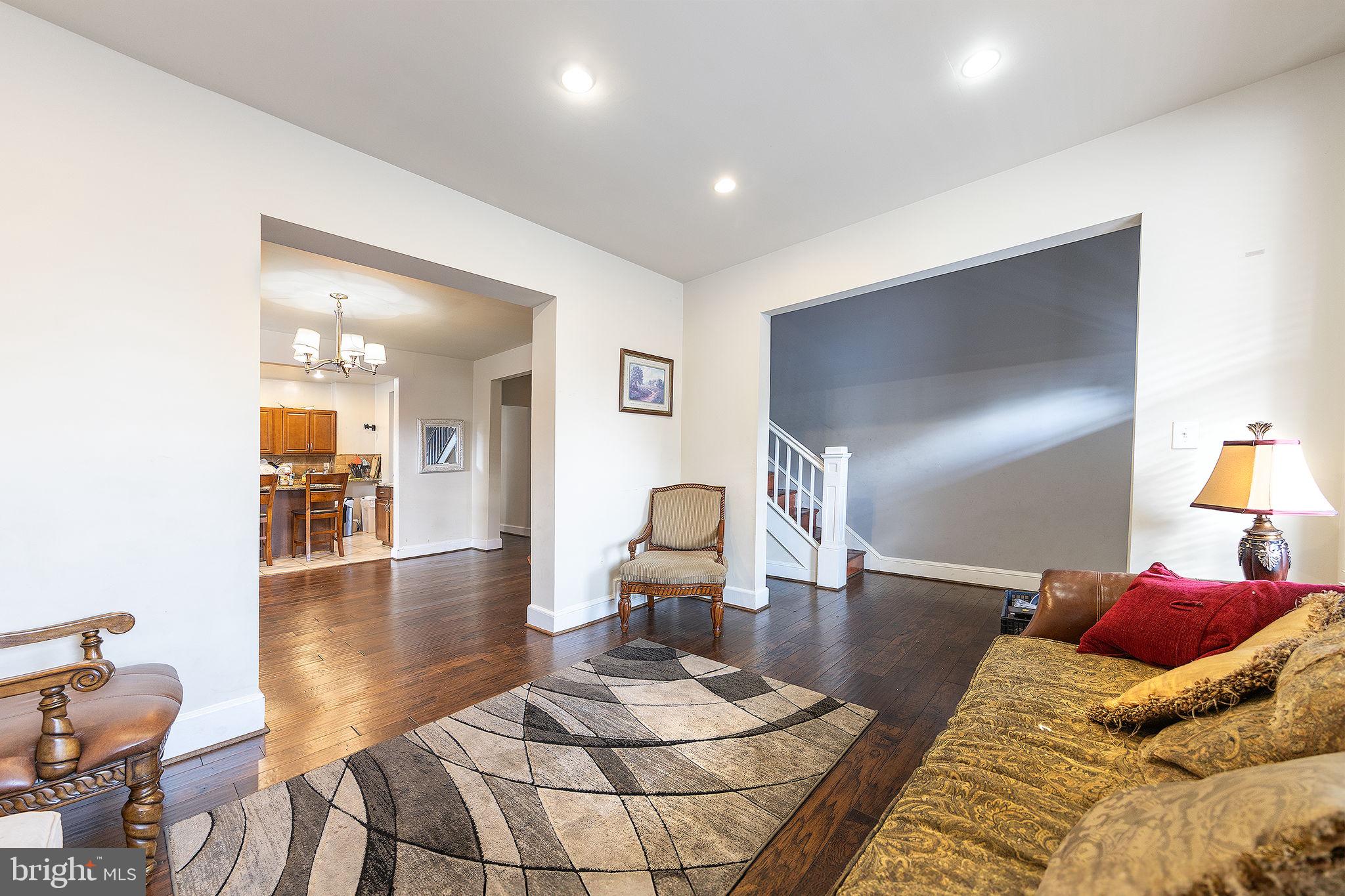 1603 Warren Ave