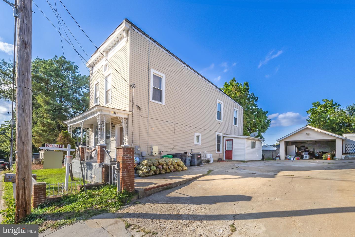 1603 Warren Ave