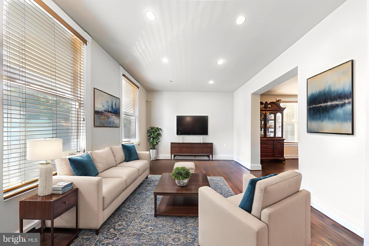 1603 Warren Ave