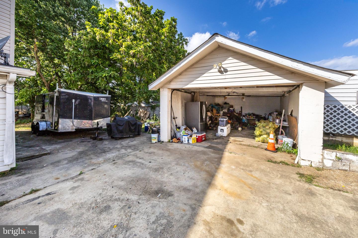 1603 Warren Ave
