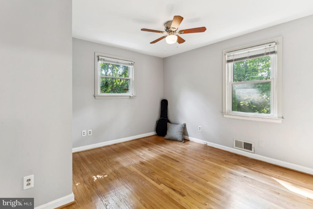 11009 McKay Rd