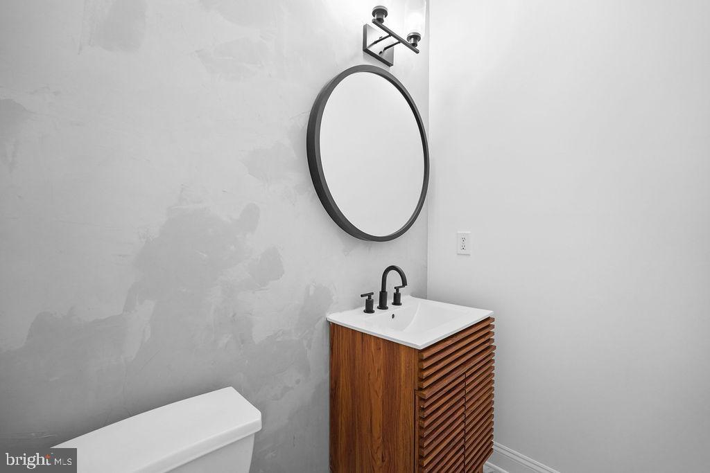 15729 CHESWICKE LANE