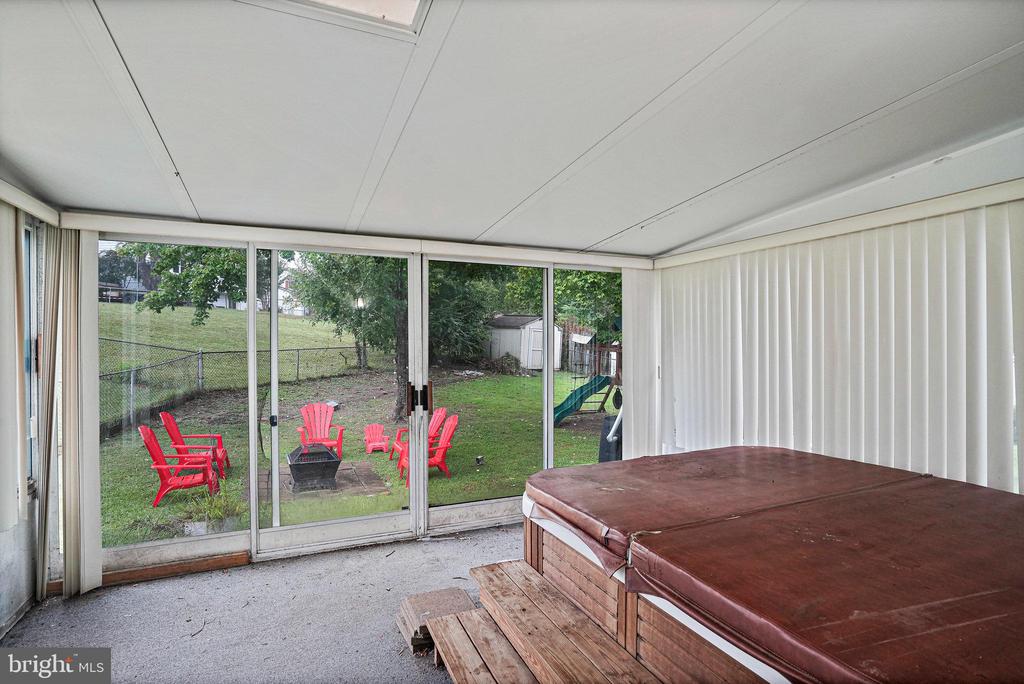 13034 CLARION ROAD