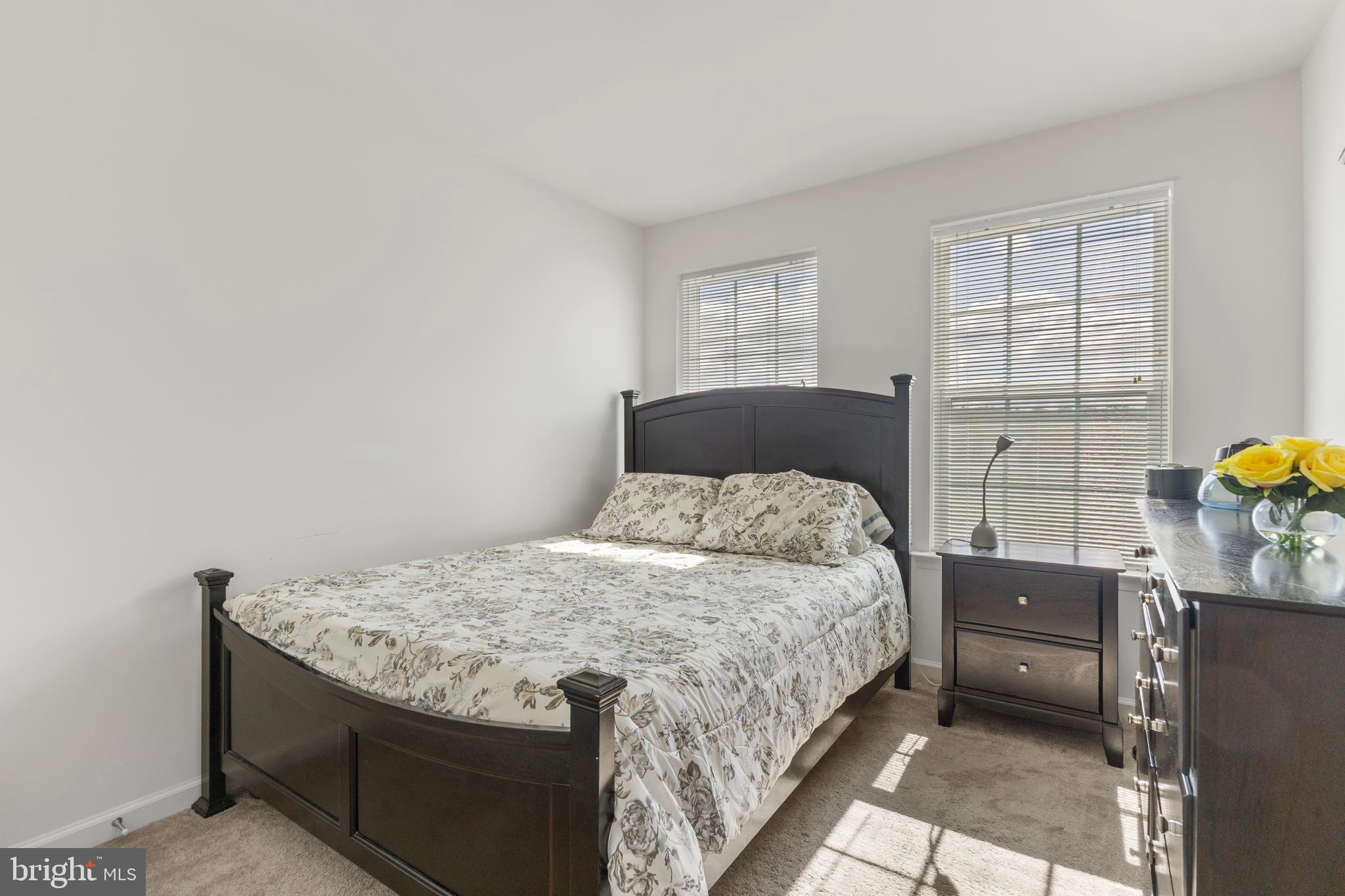 10606 PRESIDENTIAL PARKWAY