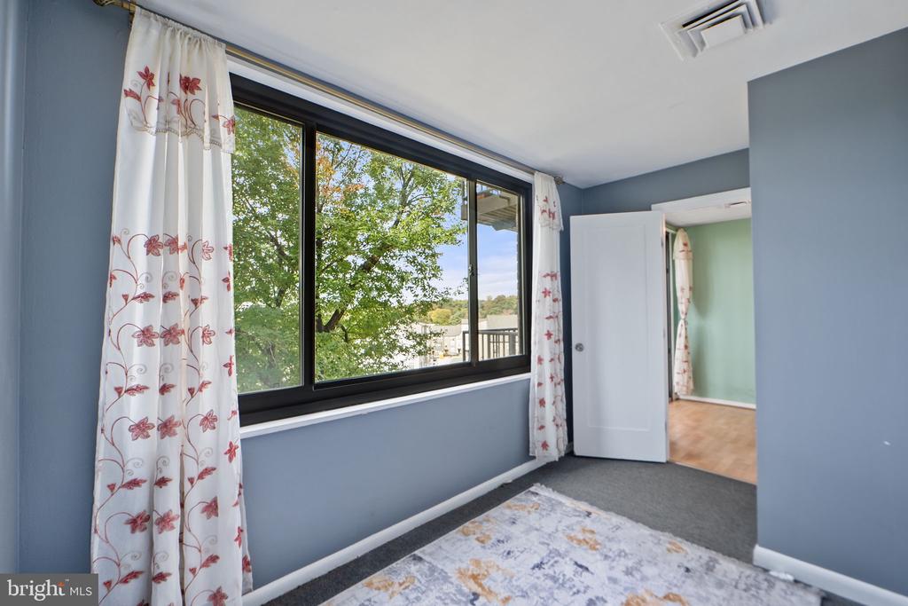 3450 TOLEDO TERRACE 502