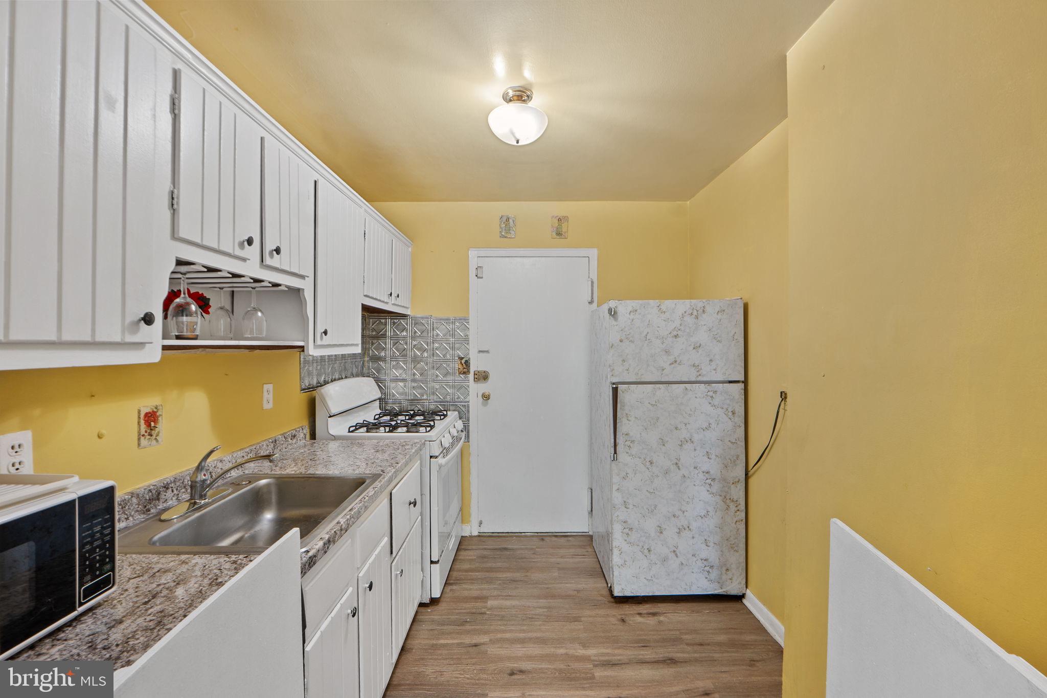 3450 TOLEDO TERRACE 502