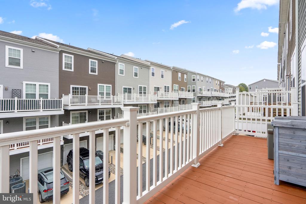2701 PINEBROOK ROAD