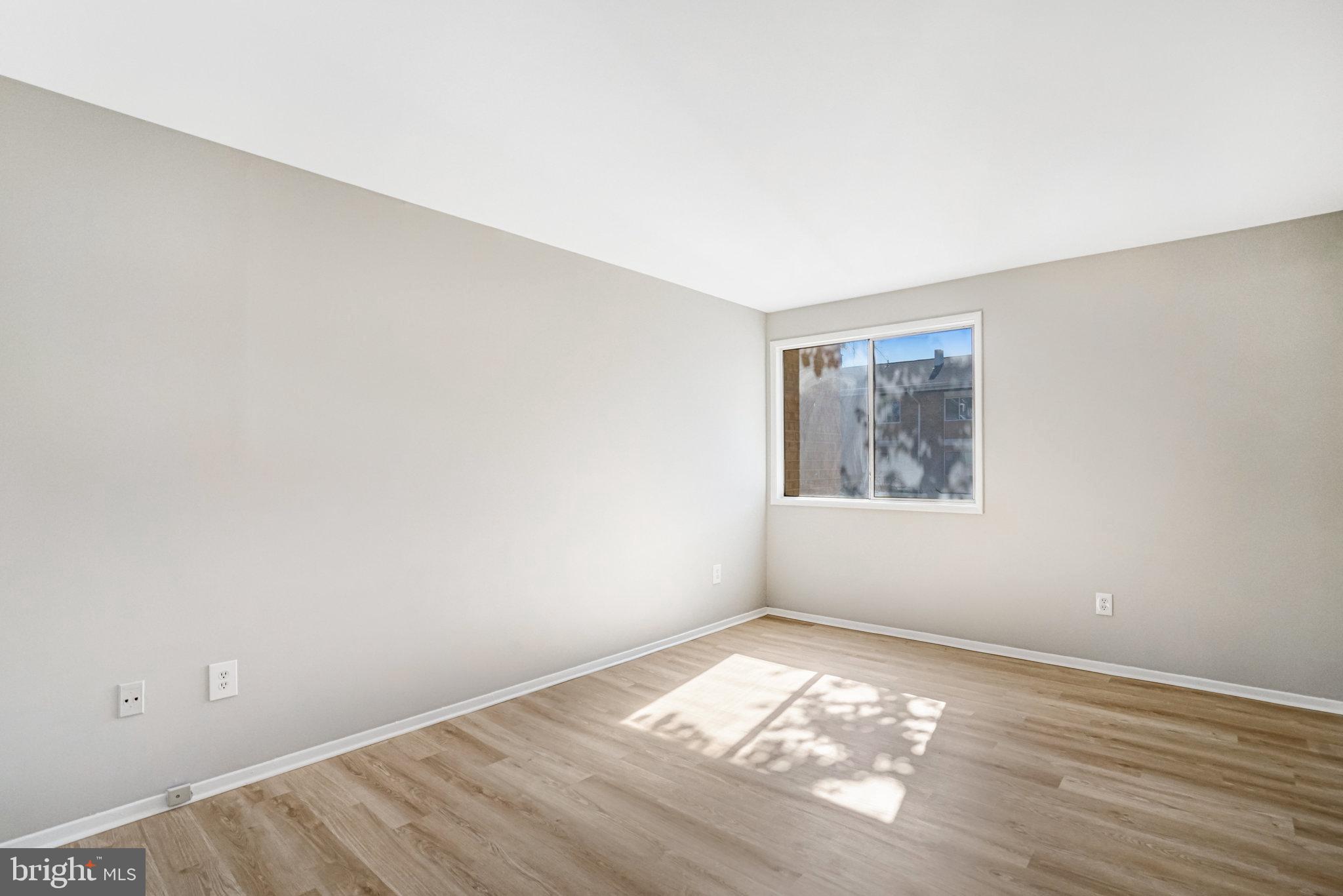 546 WILSON BRIDGE DRIVE 6747 C-1