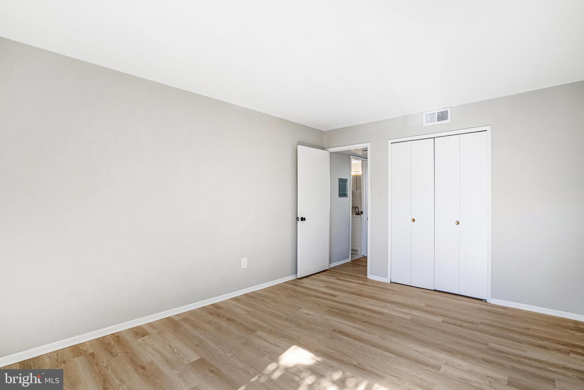 546 WILSON BRIDGE DRIVE 6747 C-1