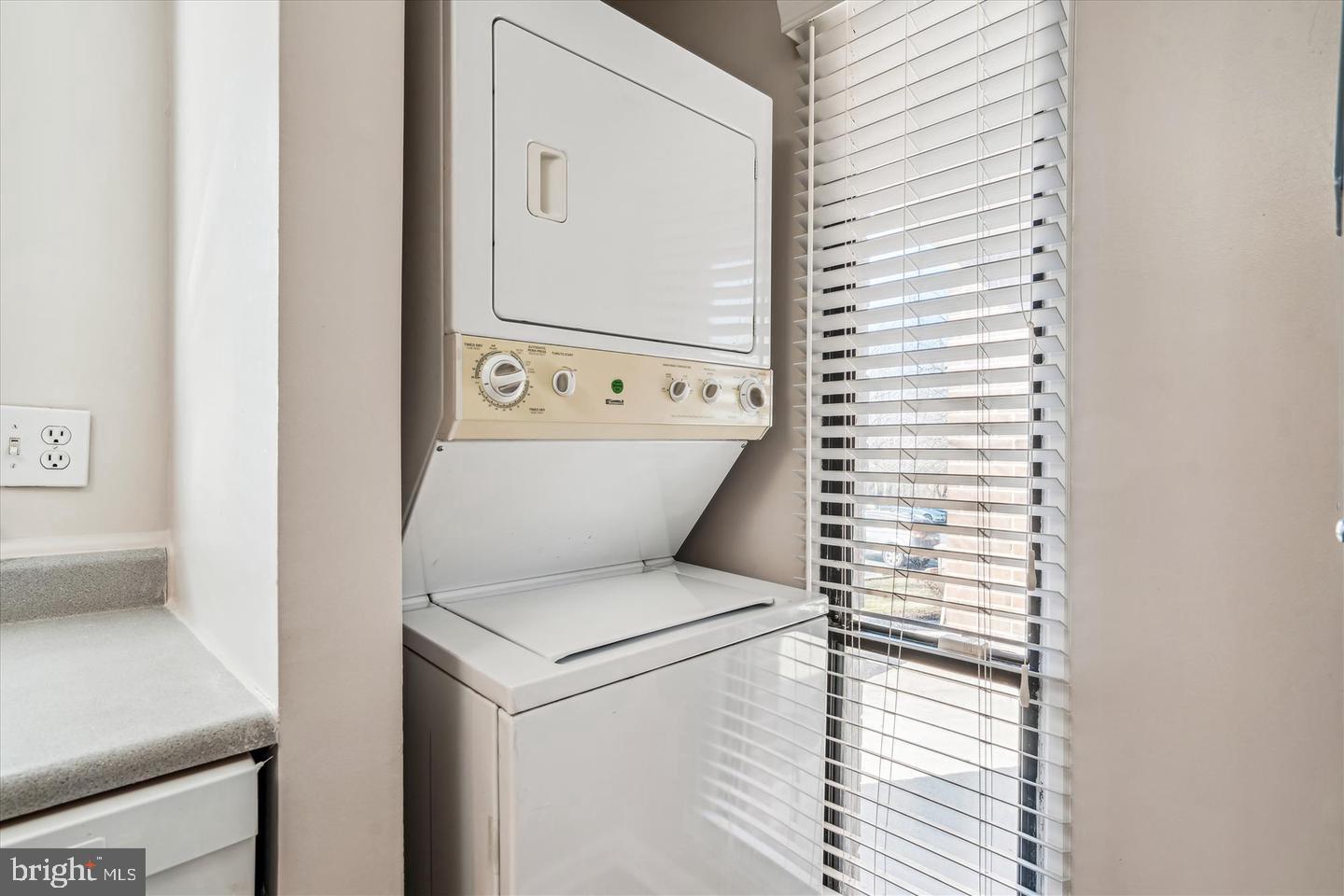 15603 DORSET ROAD 17