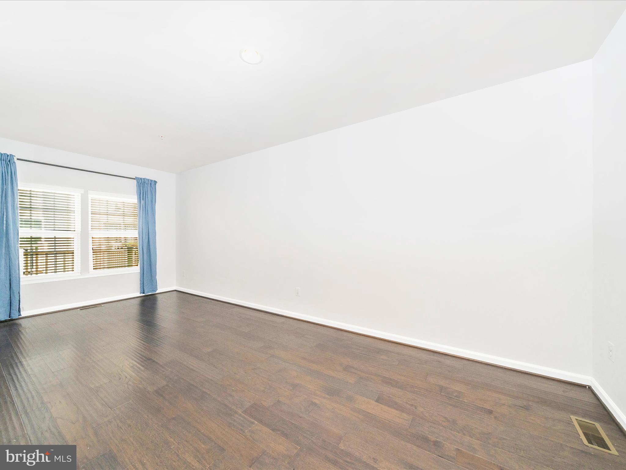 5314 DAVIS POINT LANE