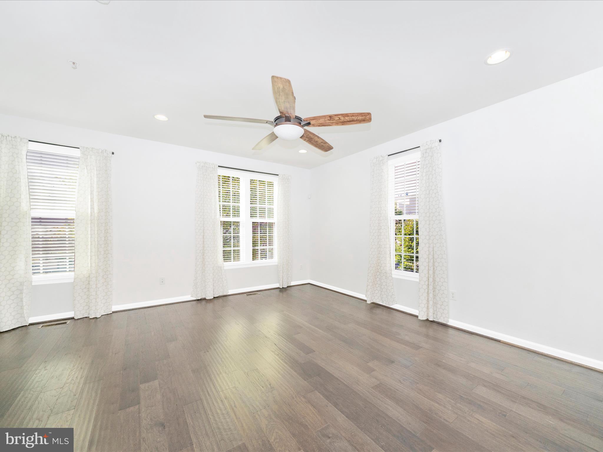 5314 DAVIS POINT LANE