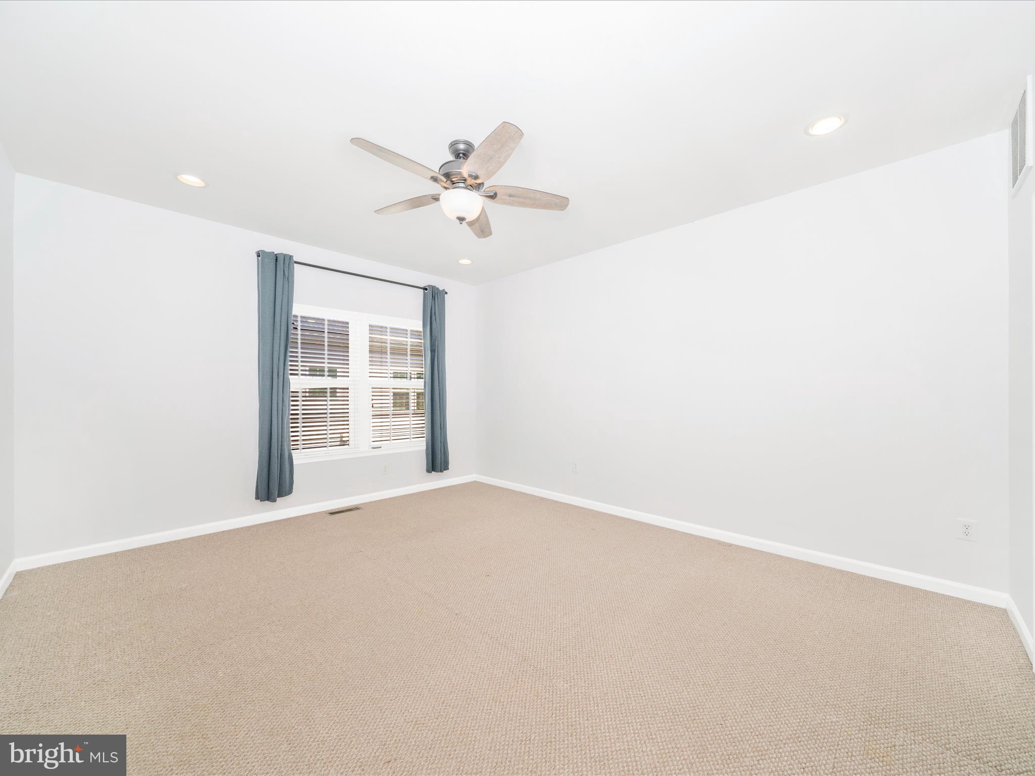 5314 DAVIS POINT LANE