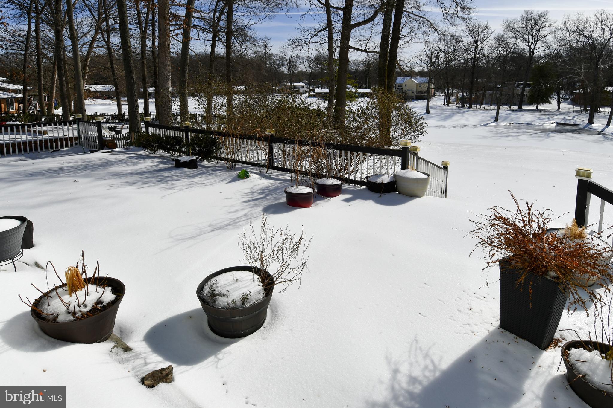 121 RIVER FOREST LANE