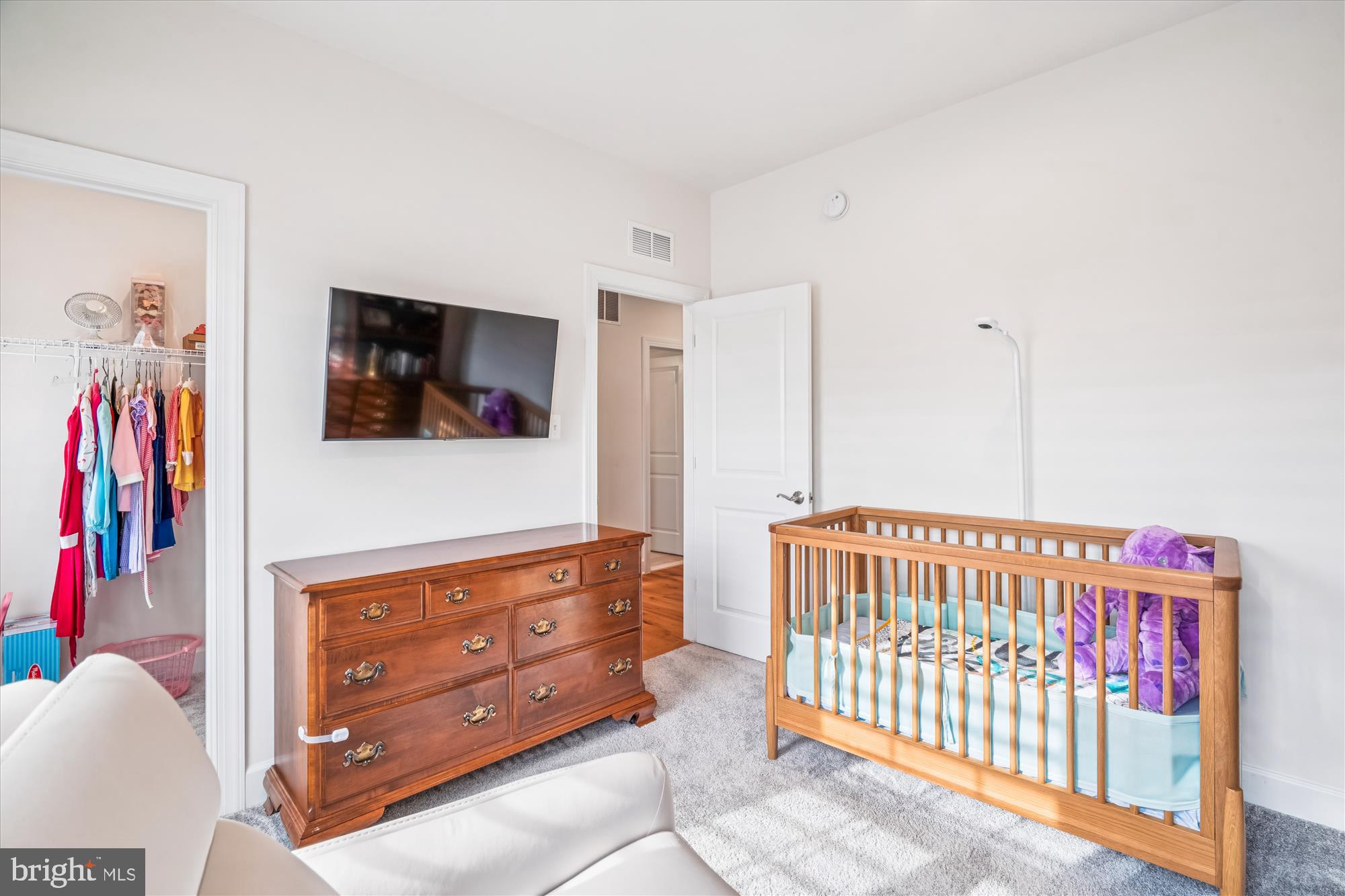 3808 GENTLE BREEZE DRIVE