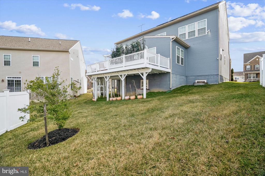 3808 GENTLE BREEZE DRIVE