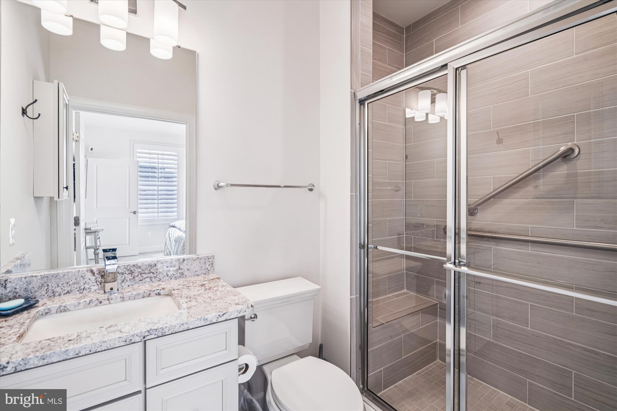 3808 GENTLE BREEZE DRIVE