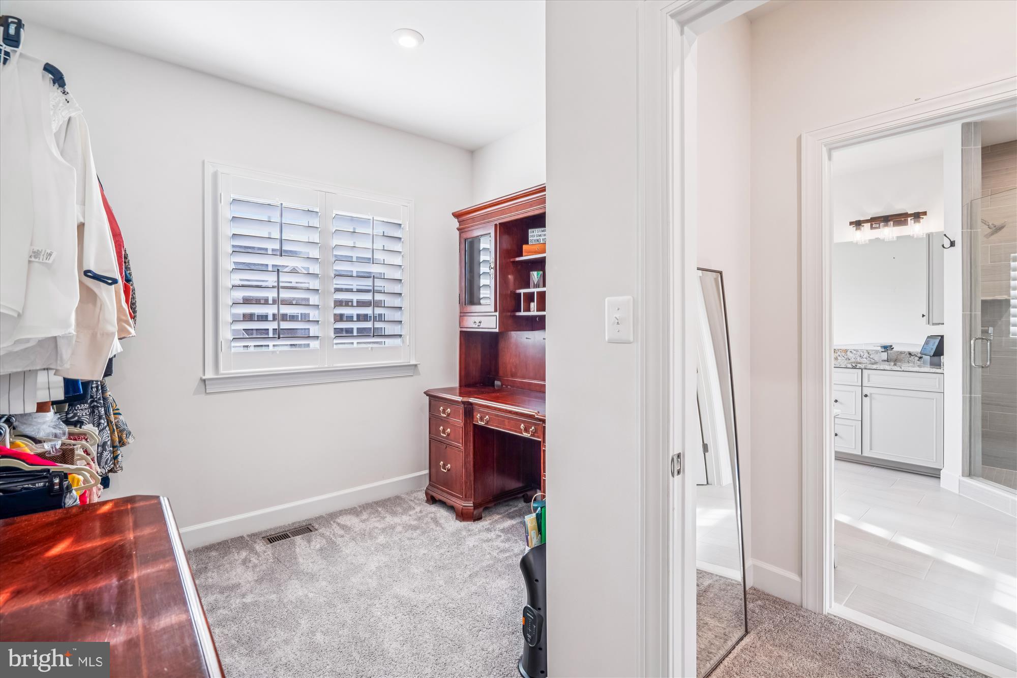 3808 GENTLE BREEZE DRIVE