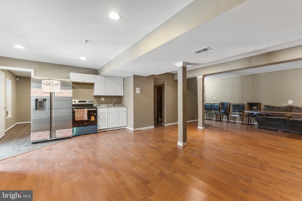 11013 OLD YORK ROAD