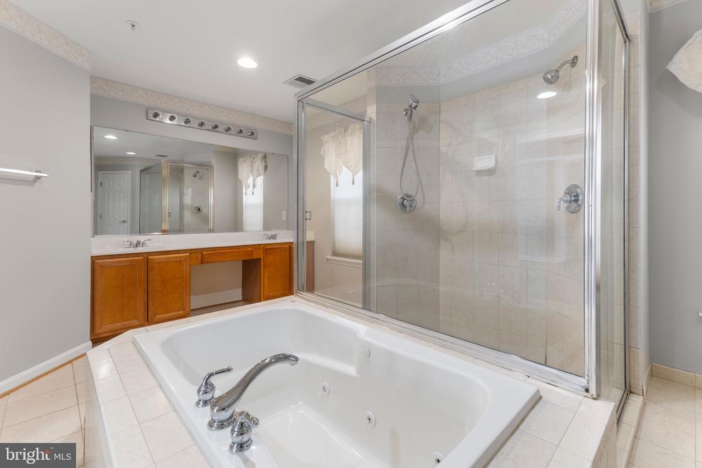 11013 OLD YORK ROAD