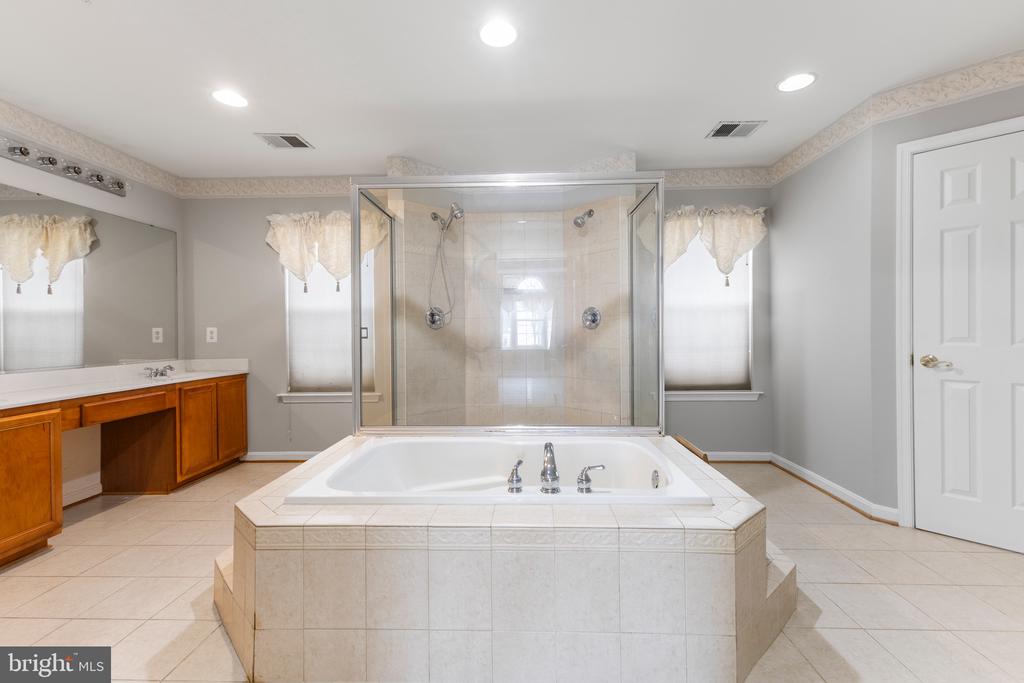 11013 OLD YORK ROAD