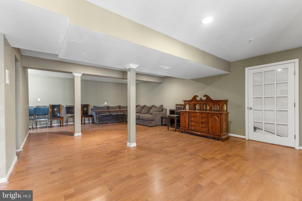 11013 OLD YORK ROAD