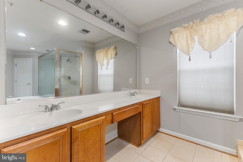 11013 OLD YORK ROAD