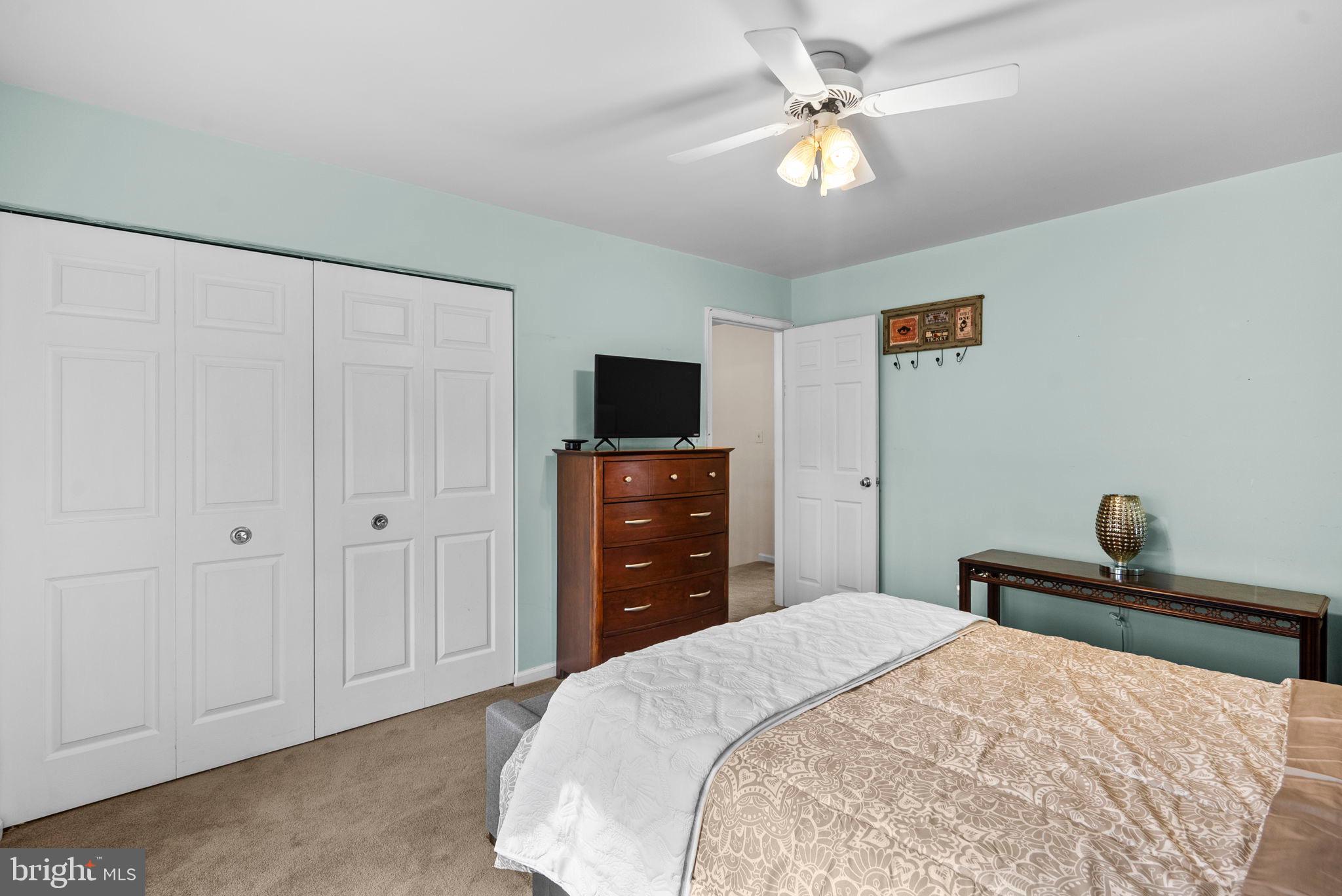 14221 PLEASANT VIEW DRIVE