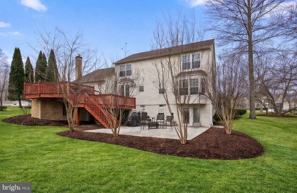 14221 PLEASANT VIEW DRIVE
