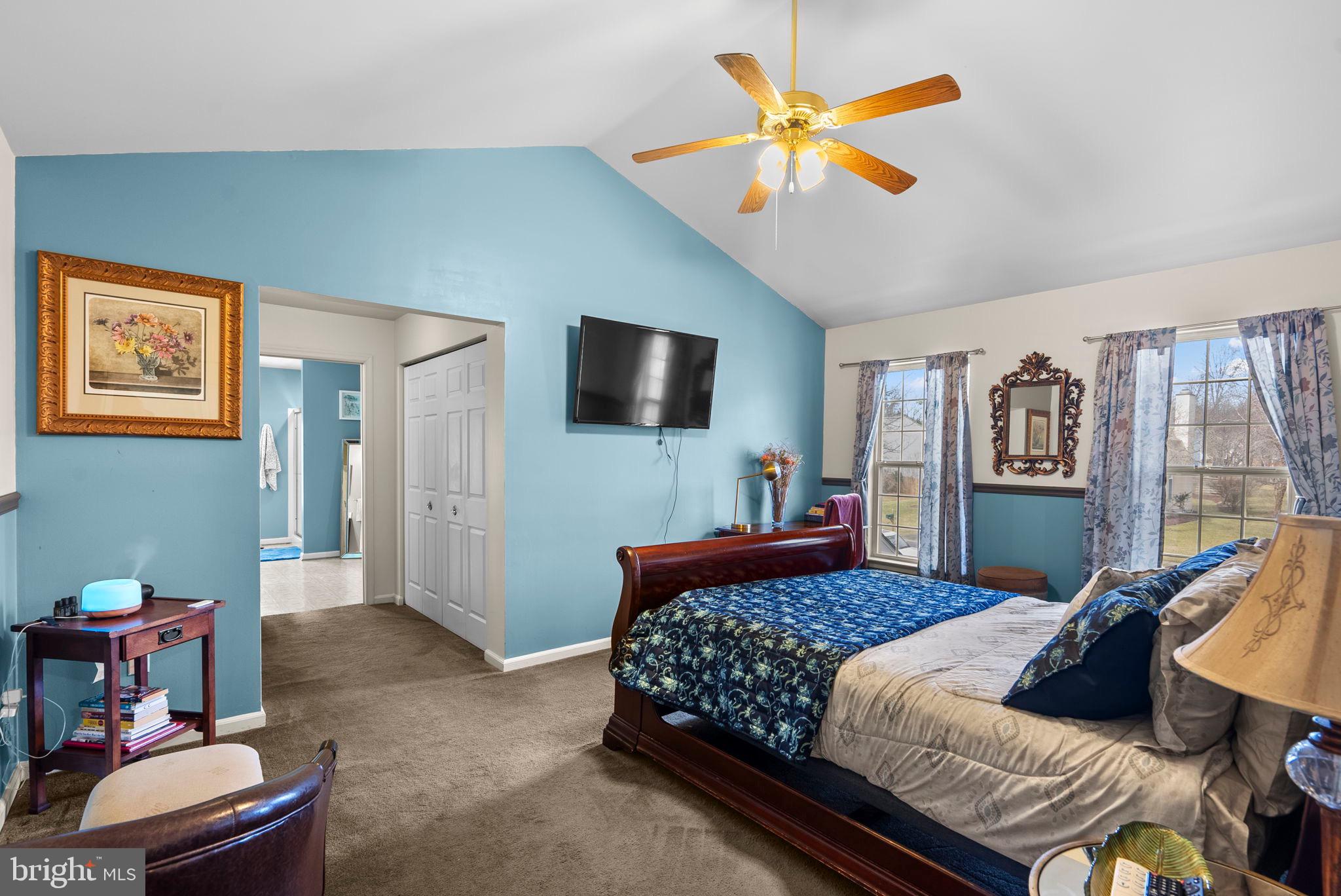 14221 PLEASANT VIEW DRIVE