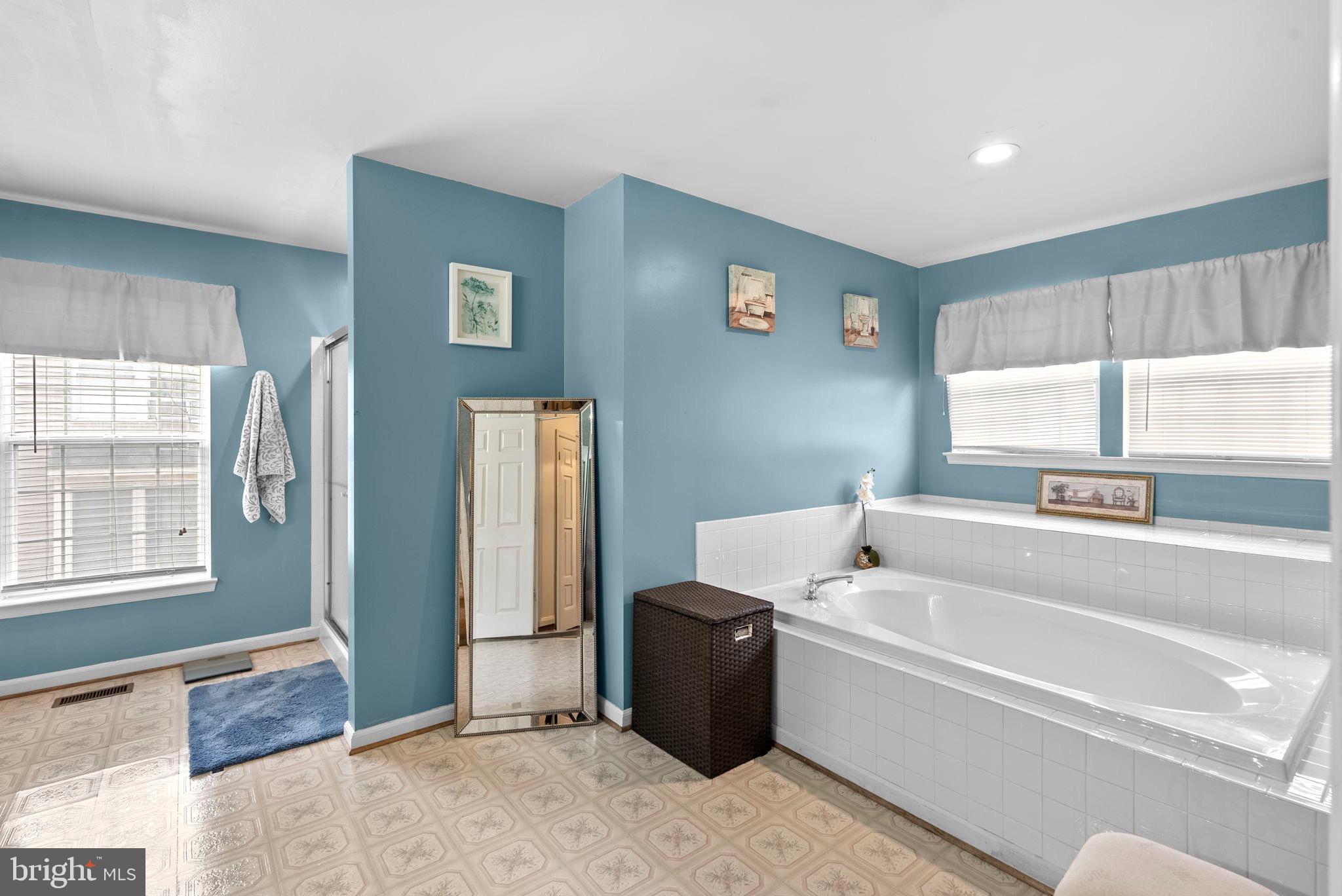 14221 PLEASANT VIEW DRIVE