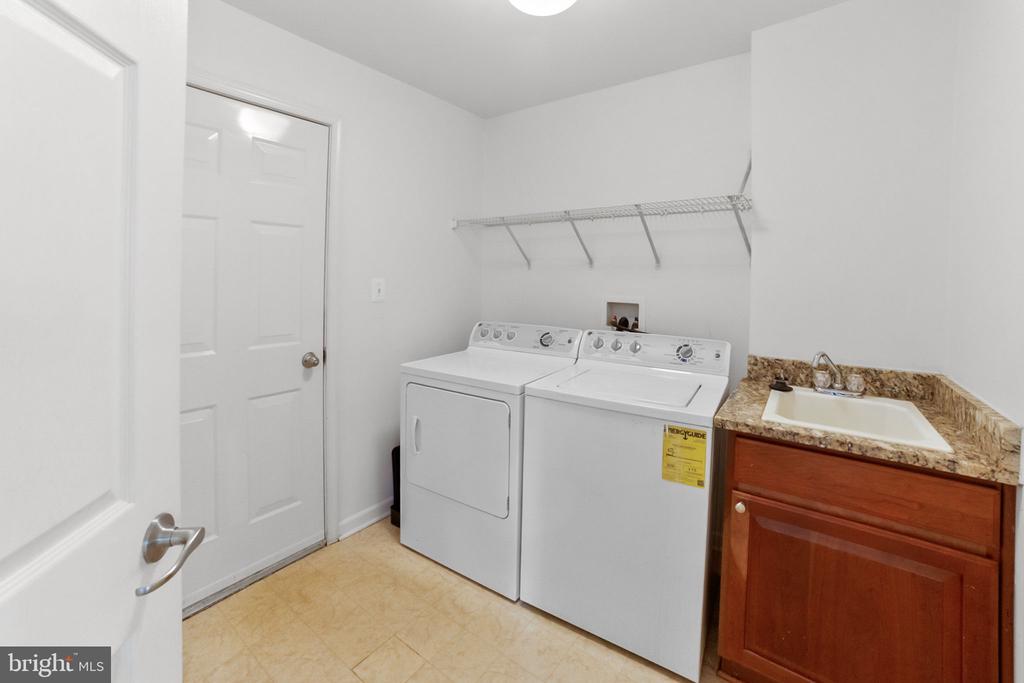 14909 TARYN LEA COURT