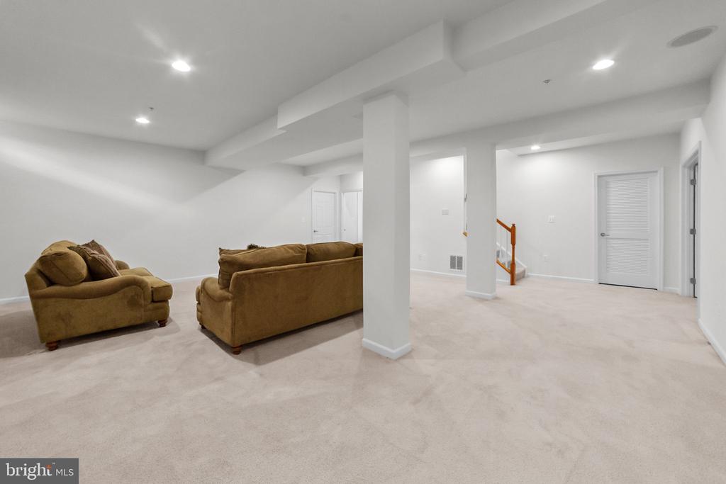 14909 TARYN LEA COURT