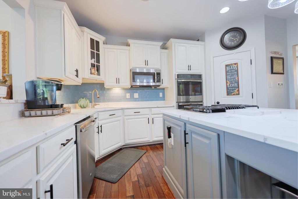 2703 BROWNLEE COURT