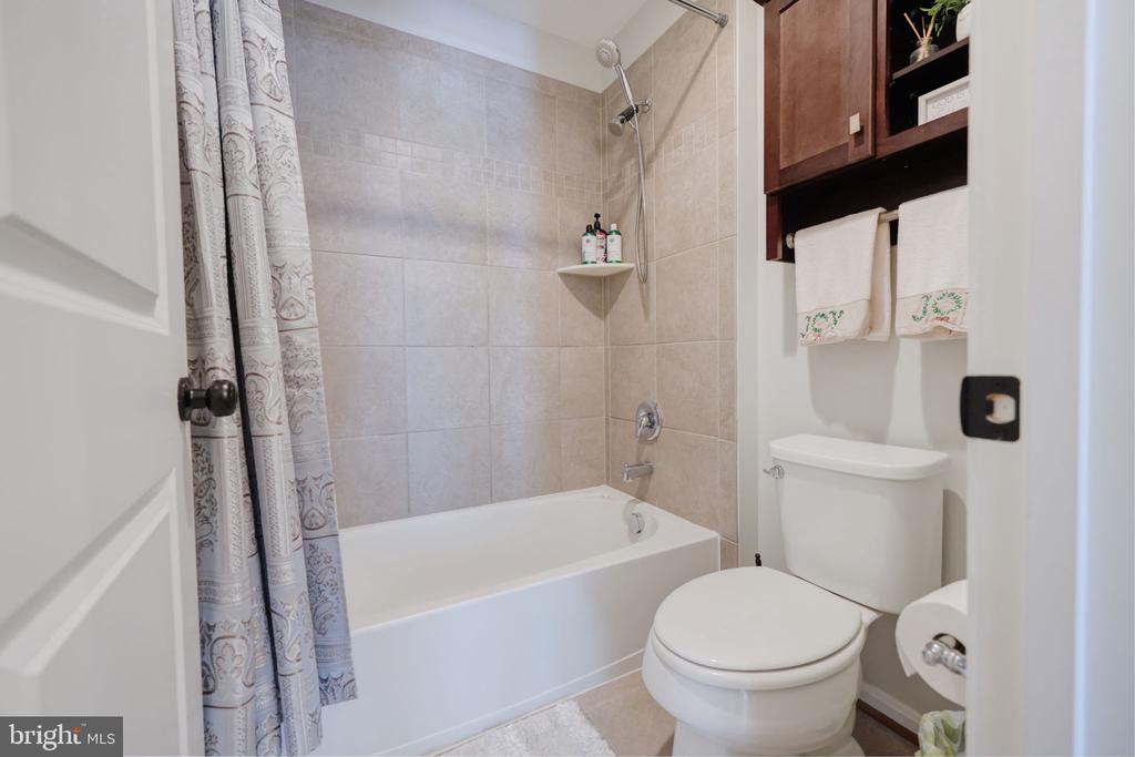 2703 BROWNLEE COURT