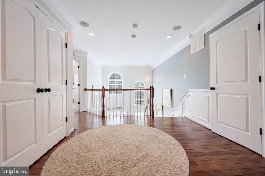 2703 BROWNLEE COURT