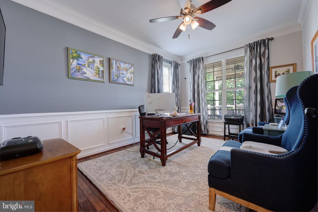 2703 BROWNLEE COURT