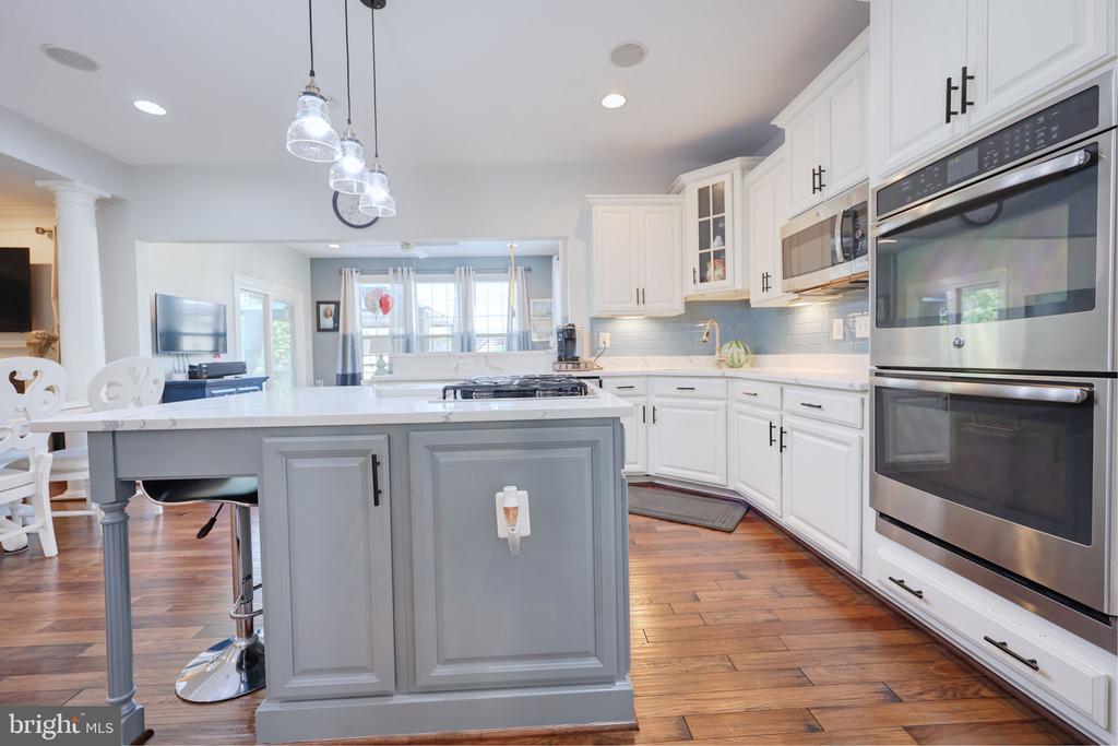 2703 BROWNLEE COURT
