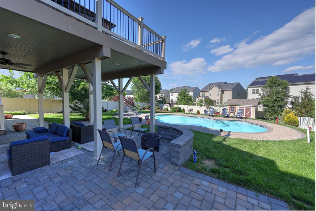 2703 BROWNLEE COURT
