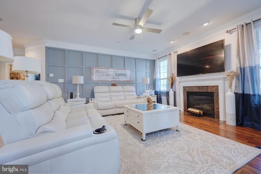 2703 BROWNLEE COURT